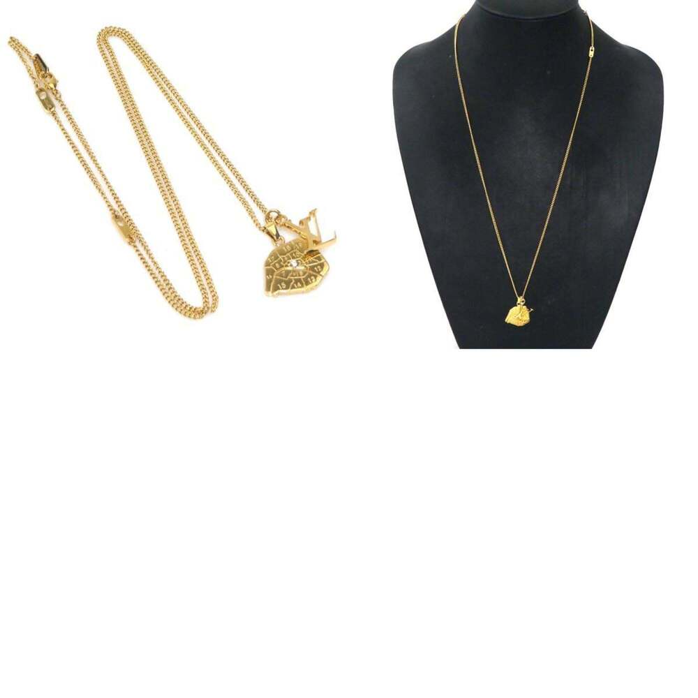 LOUIS VUITTON Gold Necklace - Picture 5 of 5